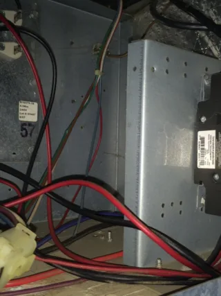 featured image - Top 8 Benefits of HVAC Repair and Service