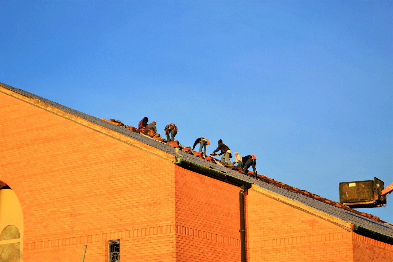 image - 10 Best Roofing Contractors Near Me