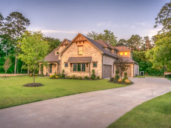 Featured image - 8 Landscape Improvement Tips to Increase Your Home's Value