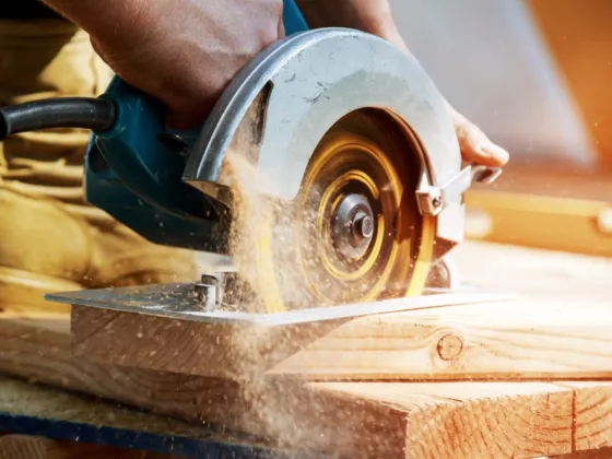 Featured image - Got Your First Circular Saw? Here's a Guide to Using It