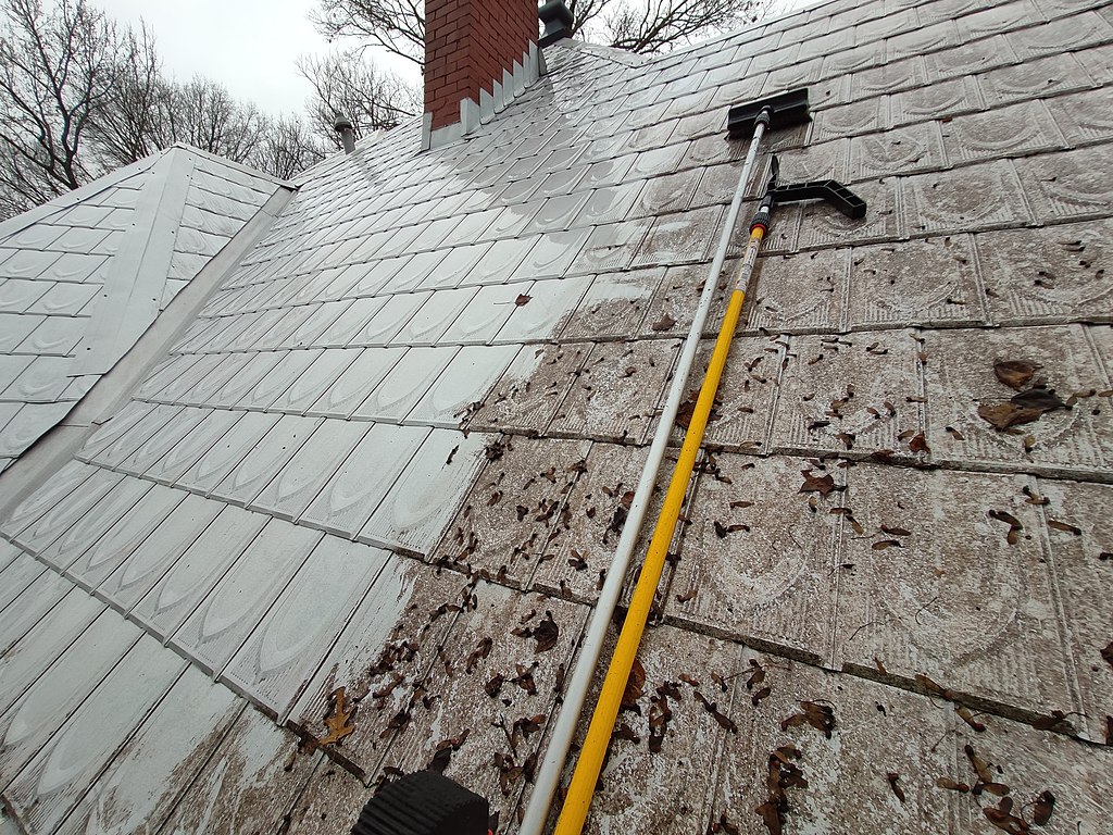 How to Clean A Metal Roof in Nine Steps image - How to Clean A Metal Roof in Nine Steps