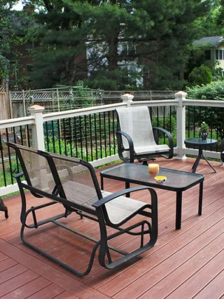 featured image - How to Create A Beautiful Backyard with Composite Decking