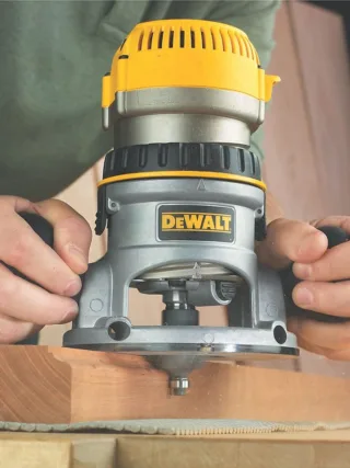 Featured image - How to Use a Palm Router