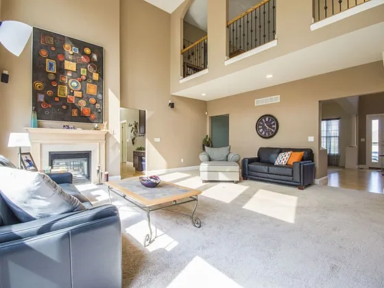 featured image - Expert Advice on How to Give Your Home a New Look