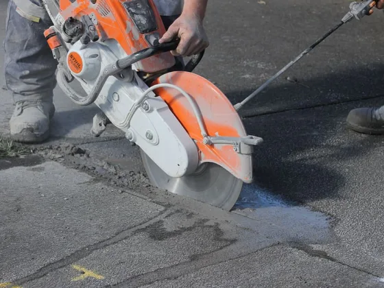 featured image - 5 Beginner Concrete Sawing Tips