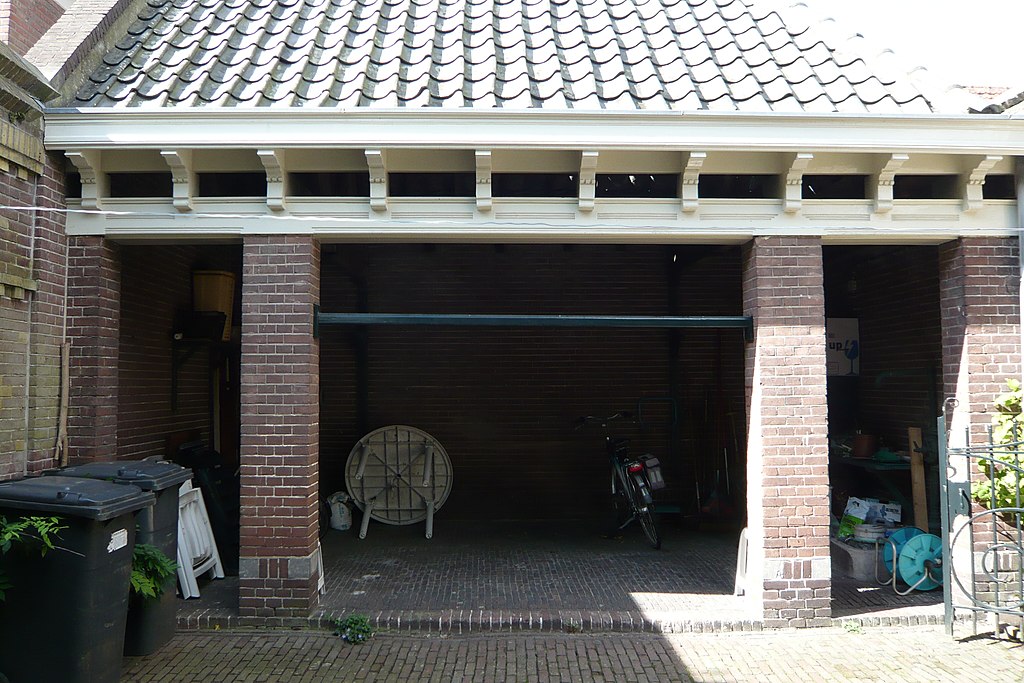 5 Crucial Things to Remember When Building Your Own Bike Shed image - 5 Crucial Things to Remember When Building Your Own Bike Shed