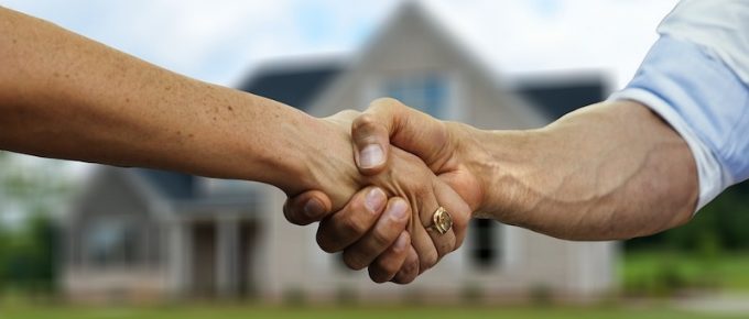 Benefits of Using a Real Estate Agent to Buy a home