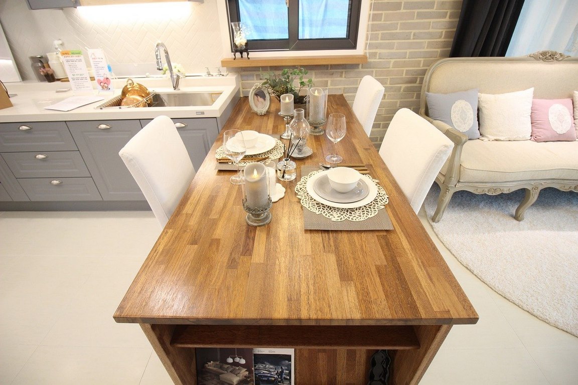 Choosing the Best Dining Table image - Choosing the Best Dining Table