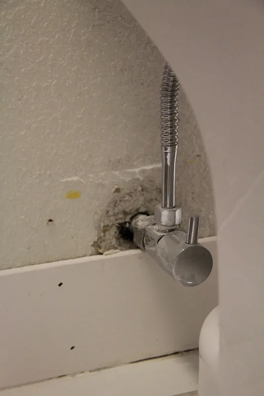 featured image - Common Bathroom Problems for Homeowners and Their Solutions