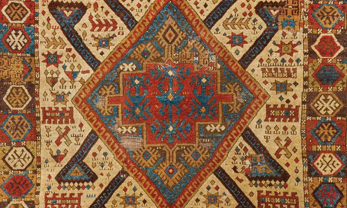 featured iamge - How Can You Tell if a Rug is Antique: An Ultimate Guide?