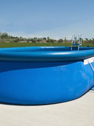 featured image - How to Disassemble an Above Ground Pool