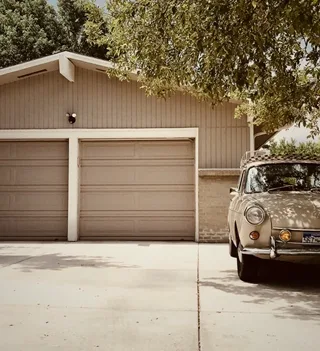 featured image - How to Perfectly Organize Your Garage