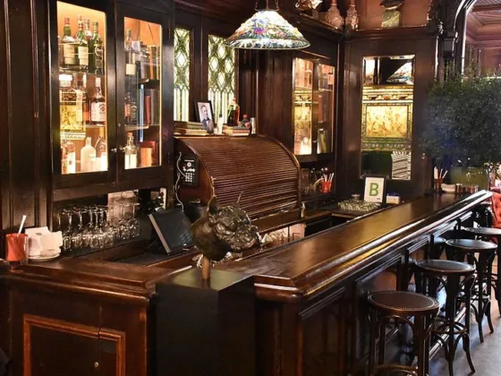 featured image - Preparing Your Club or Bar for Opening Post Pandemic