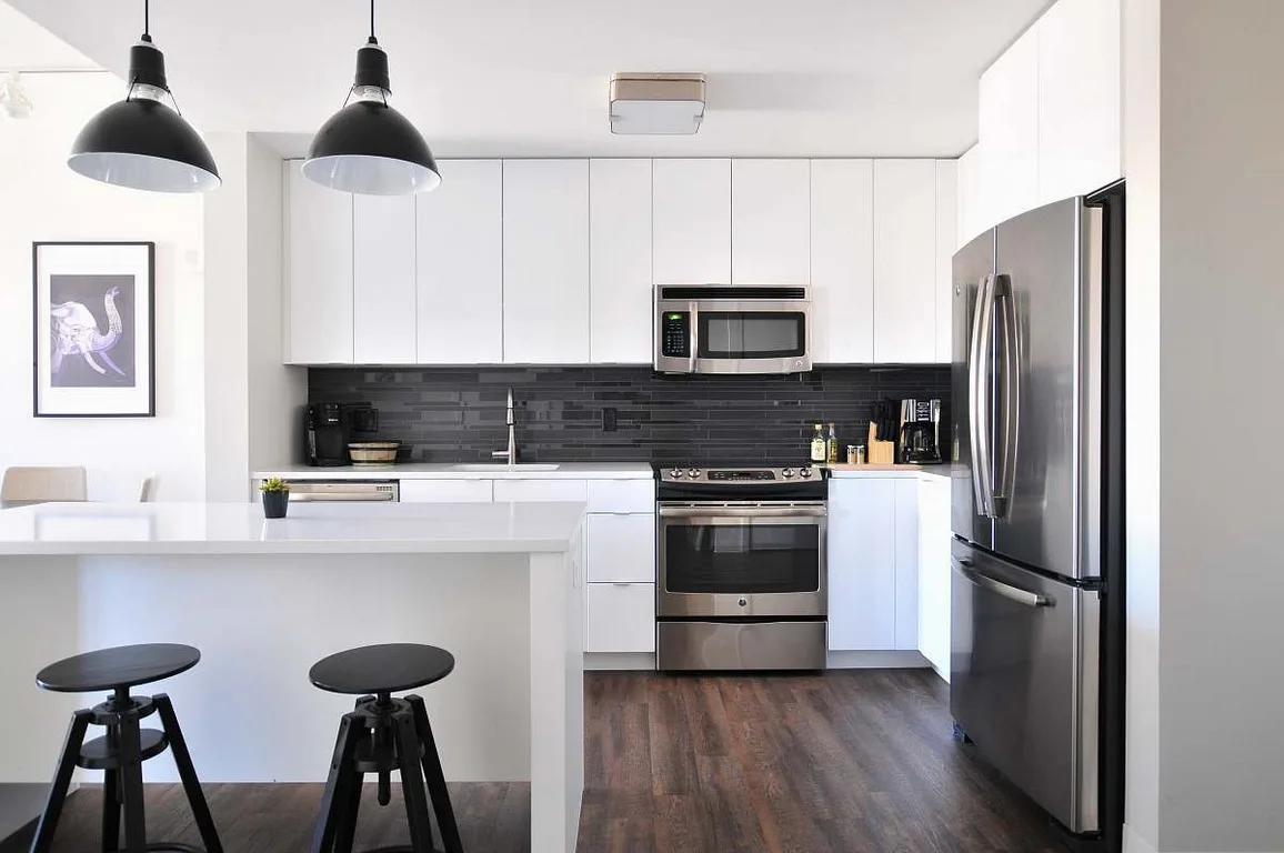 featured image - Space Saving Kitchen Trends You’ll Want to Try