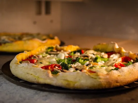 featured image - How to Make the Perfect Pizza with the Ooni Pizza Oven