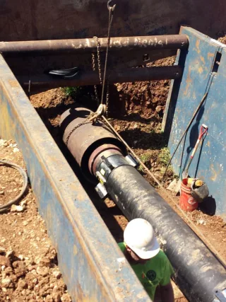 featured image - 6 Signs Your Home May Have a Leaking Sewer Pipe