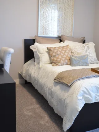 featured image - Top Tips on Choosing Modern Luxury Bedding