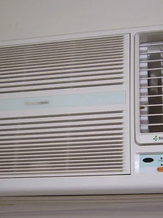 featured image - How to Choose the Best Window AC for a Home in 2021