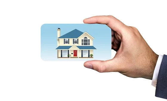 featured image - How to Weigh the Most Important Pros and Cons of Hiring a Real Estate Agent