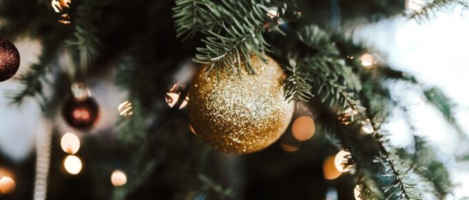 Best DIY Christmas Decorations for Student’s Room