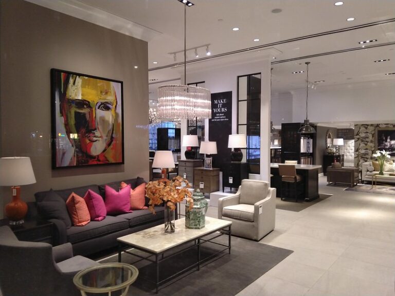 Tricks of selecting the Best Furniture Store