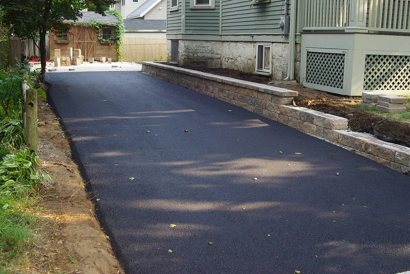 featured image - What are the Advantages of Asphalt Driveways