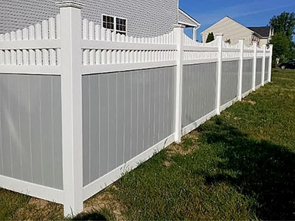 featured image - 5 Tips to Help Customers Hire the Perfect Privacy Fencing Service in Dutchess County, NY
