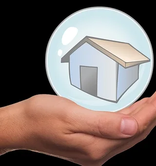 featured image - Common Roof Problems and How to Fix Them