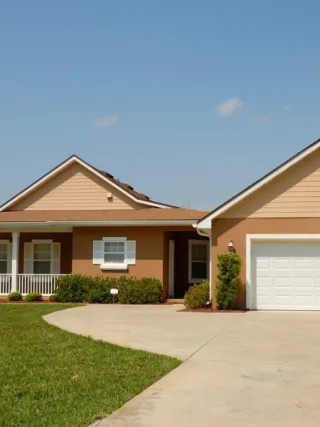 featured image - How Much Does It Cost to Install a Garage Door?