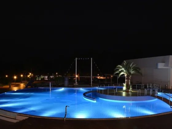 featured image - How to Install Pool Light?