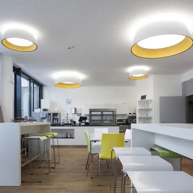 Making Your Kitchen Livelier: 7 Lighting Trends to Follow In 2022