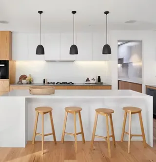 featured image - Small Kitchen: Useful Ideas & Life Hacks