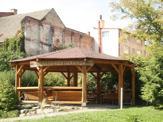 featured image - Three Tips on How to Properly Anchor a Gazebo