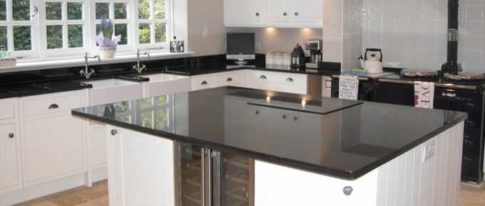 White Kitchen Island Design Ideas