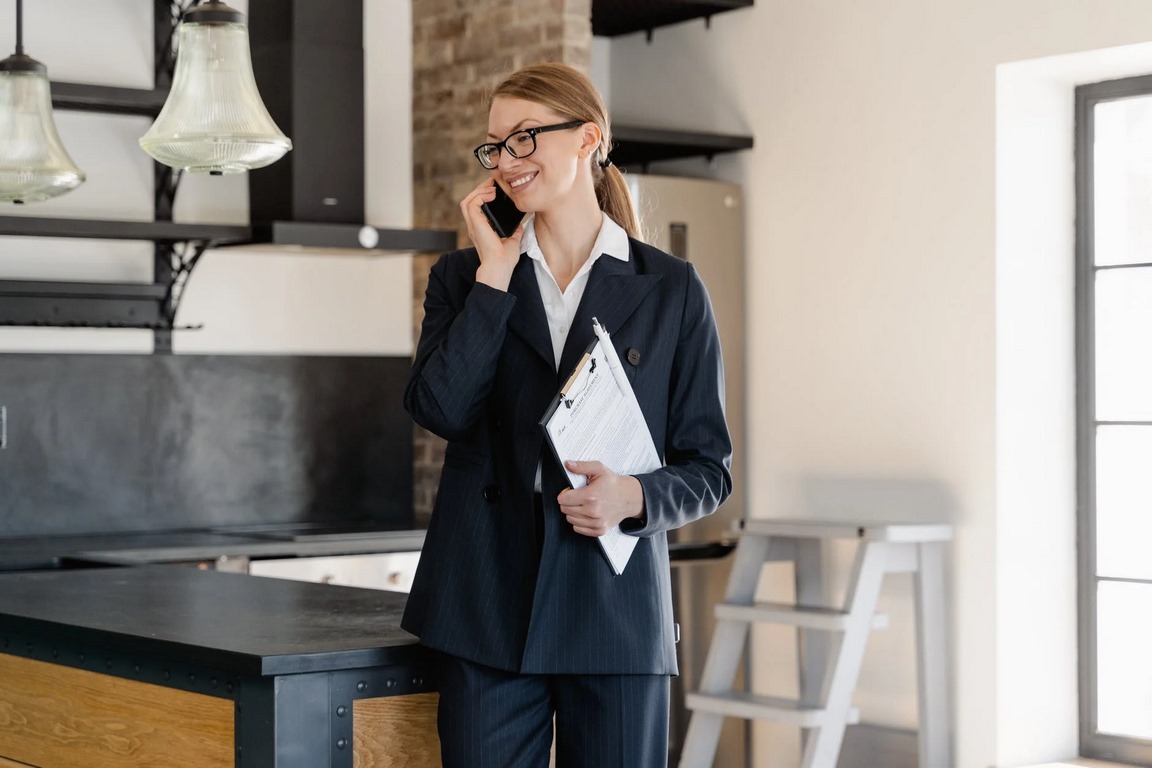 Guide to Becoming a Real Estate Broker image - Guide to Becoming a Real Estate Broker