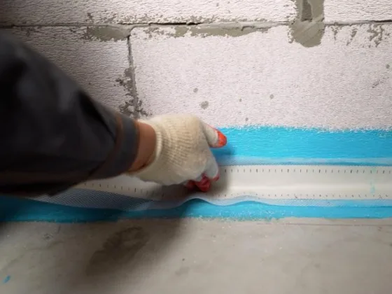 featured image - Homeowners Guide: How to Properly Waterproof a Crawl Space