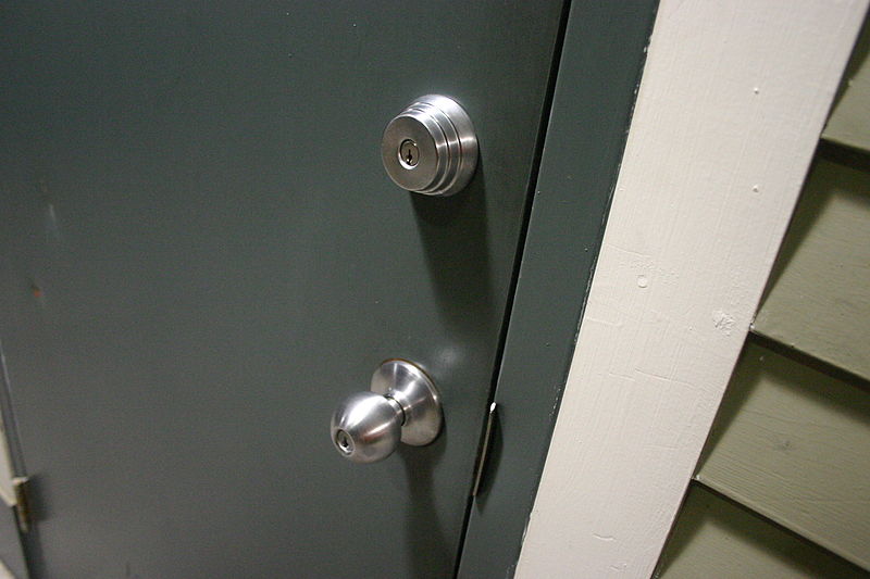 How to Find a Local Locksmith Tips & Ideas image - How to Find a Local Locksmith Tips & Ideas
