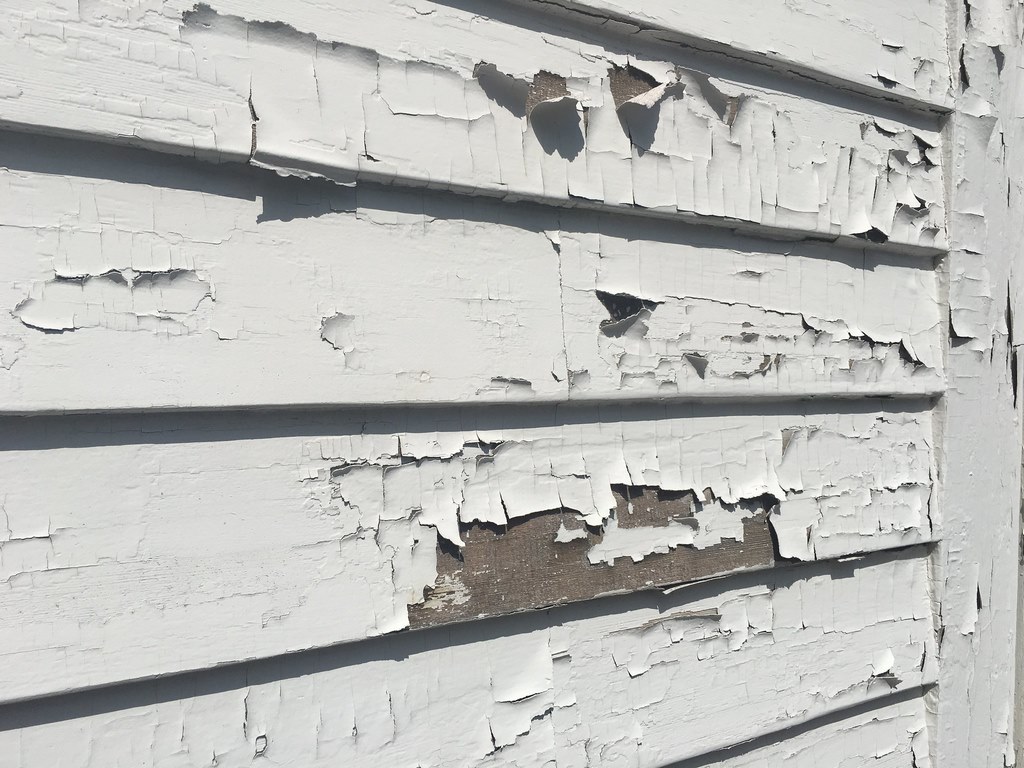 How to Safely Remove Lead Paint from Your Home image - How to Safely Remove Lead Paint from Your Home