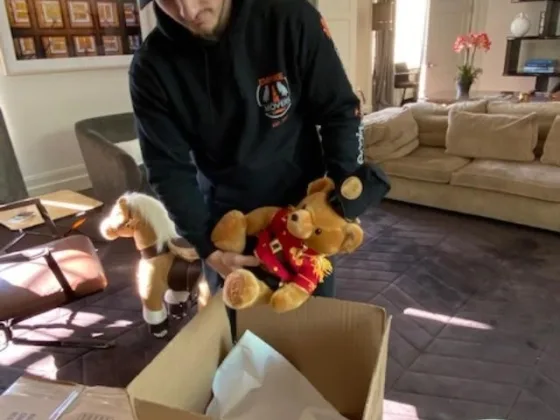 featured image - 7 Tips to Reduce the Stress When Moving