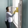 featured image - How to Save Money for Mom on End of Tenancy Cleaning Service