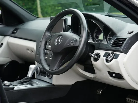 featured image - My Car Key Won't Turn in the Ignition and My Steering Wheel Isn't Locked: What Should I Do?