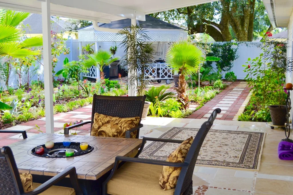 featured image - Outdoor Space Decor Ideas for A Luxurious Experience