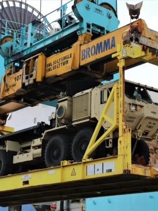 featured image - Tips to Safely Ship Your Heavy Equipment