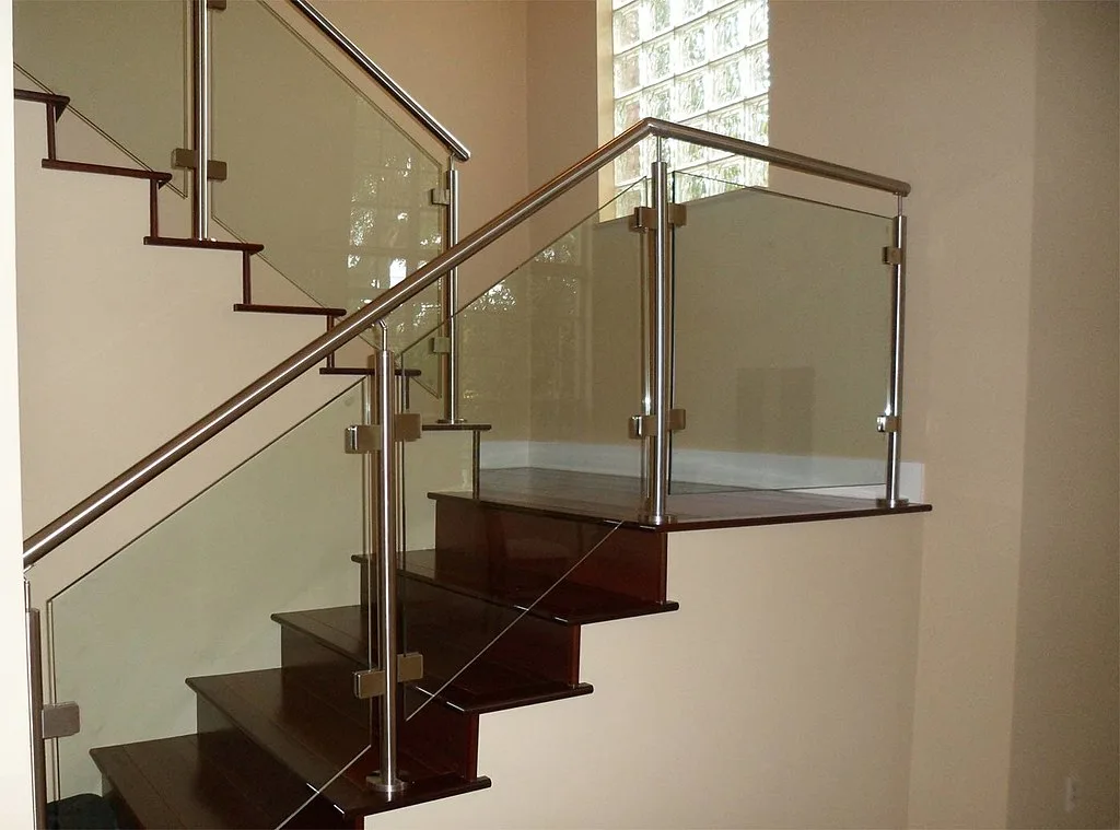 featured image - Top Tips to Choose the Right Balustrade System for Your Project