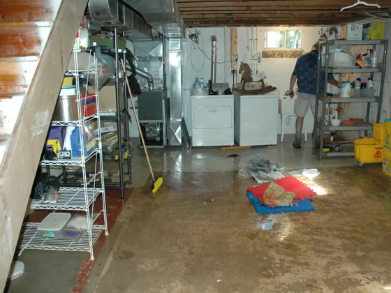 featured image - Why Professional Service is Essential for Flooded Basement Toronto