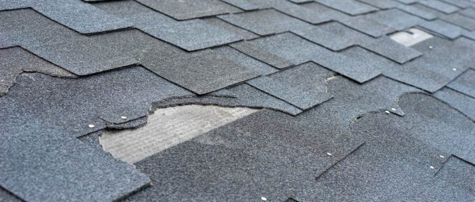5 Common Problems with An Asphalt Shingle Roof