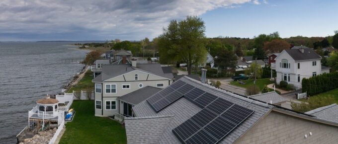 Building an Eco-Friendly House Using these 5 Essential Tips