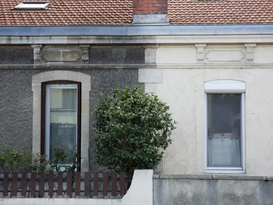 featured image - Top Exterior Cleaning Tips to Keep Your House Clean