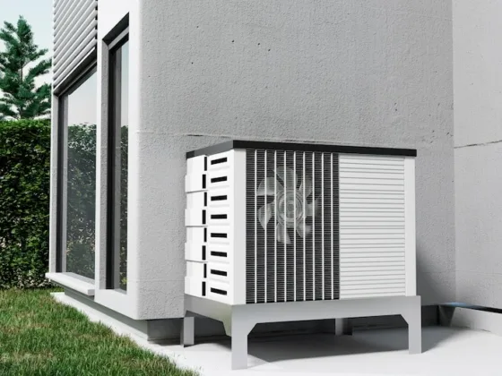 featured image - Benefits & Drawbacks of Purchasing a Heat Pump