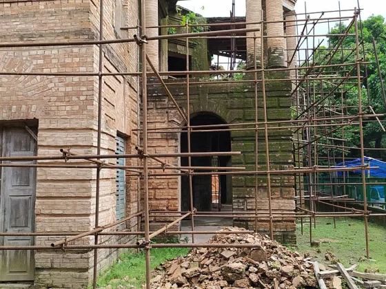 featured image - Difference Between Renovation and Refurbishment